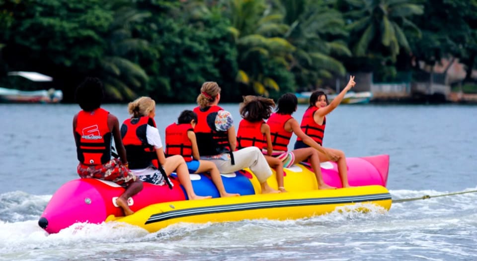 Paseo En Banana Boat En Trincomalee GetYourGuide