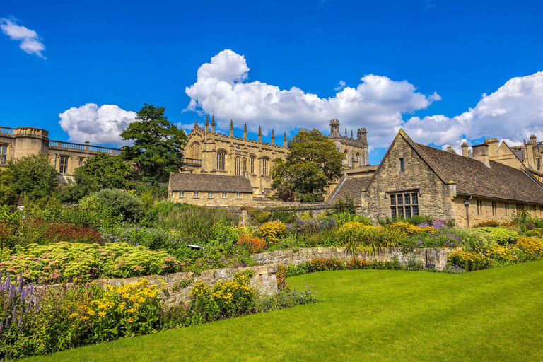 Oxford Walking Tour with Audioguide & HO-HO Bus Tour Option 48h Hop-On Hop-Off Bus & Walking Tour with Audio Guide