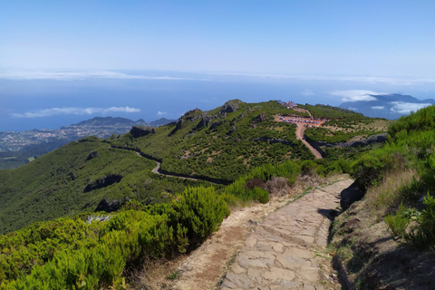 Funchal : randonnée au Pico Ruivo et à l&#039;Achada do Teixeira avec transfertFunchal : transfert pour randonnée au Pico Ruivo et à Achada do Teixeira