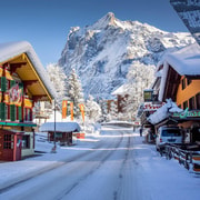 Hop-on Hop-off Zurich-Interlaken-Grindelwald-Lauterbrunnen
