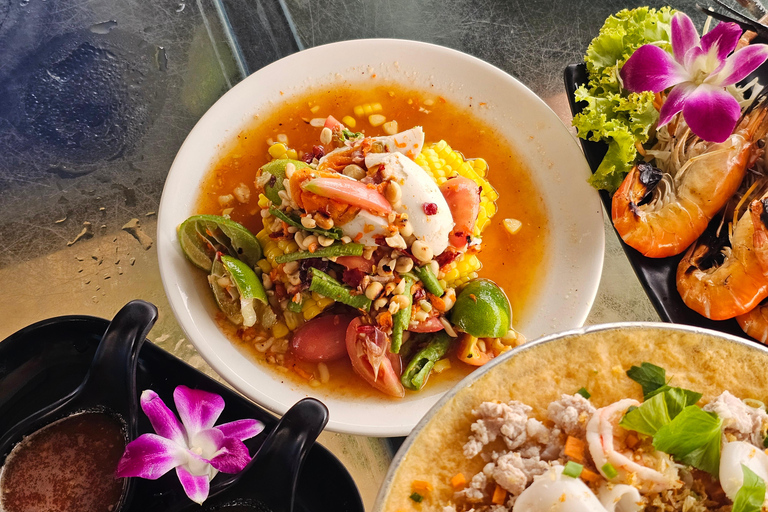Ayutthaya: Stupa Suppers Food Tour with 15+ Tastings