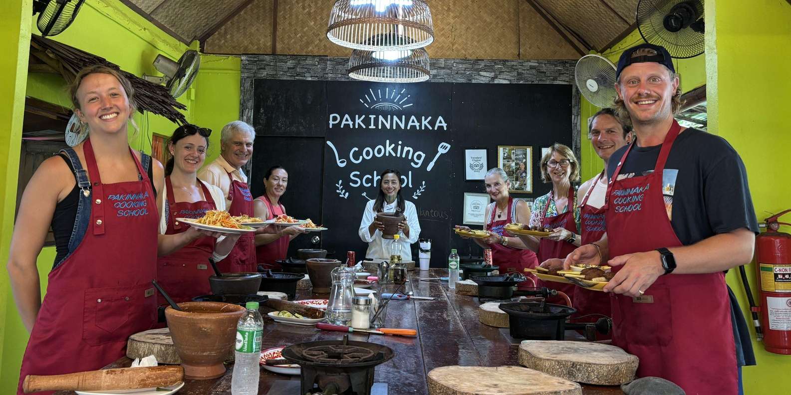 아마존 프라임 시리즈 셰프의 태국 요리 교실 및 시장 투어. | GetYourGuide, image size:1585x792