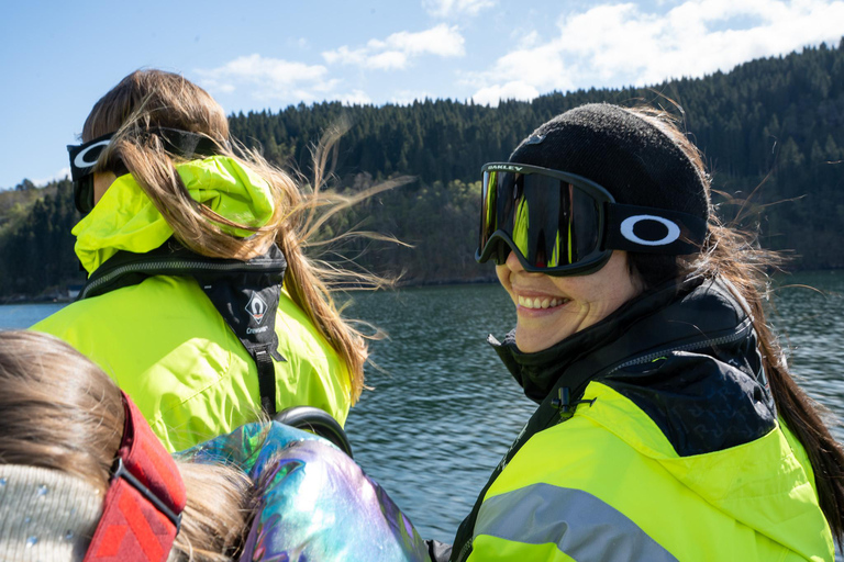 Bergen: Modalen RIB Fjord Safari with Lunch & Transfer