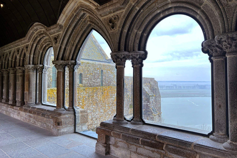 Private Guided 1 day Tour Paris- Étretat & Mont-Saint-Michel