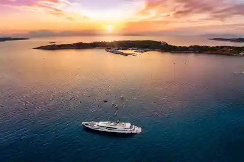 Athens: Private Sunset Yacht Cruise from Glyfada 3rd Marina