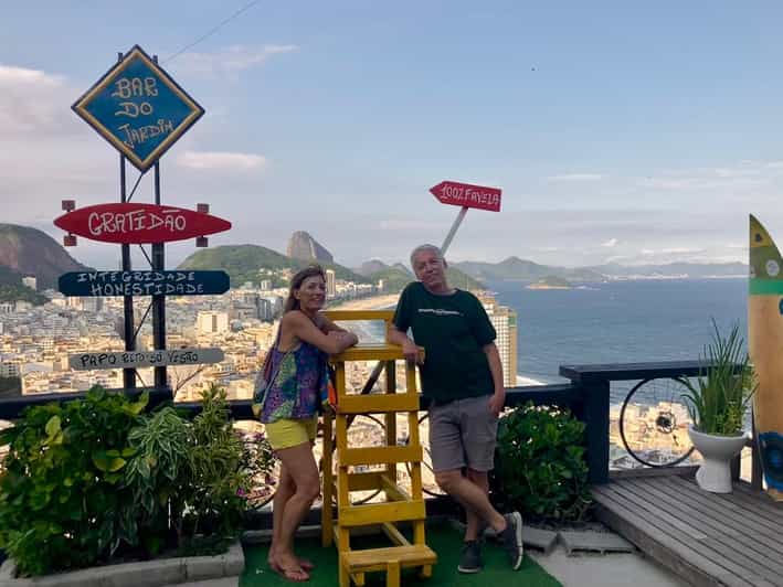 Rio: Copacabana Hilltop Viewpoint Guided Tour