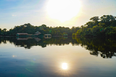 Manaus: Mehrtägiger Amazonas-Survival-Trip mit Camping4 Tage &amp; 3 Nächte Tour