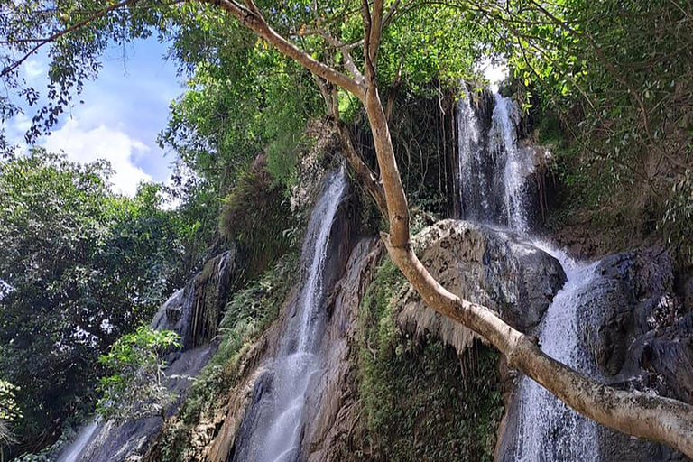 Cascata de Sri Gethuk e Gruta de Jomblang l Viagem de 1 dia