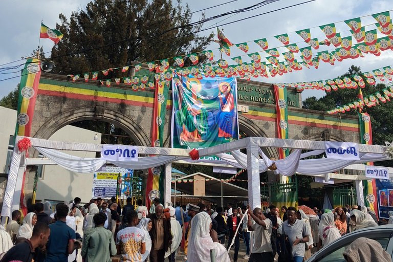 Addis Ababa: Guided City Tour Adwa Memorial
