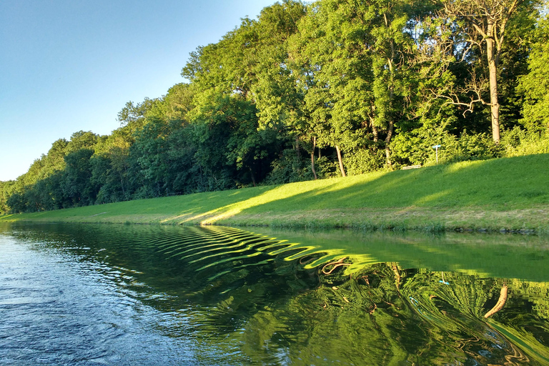 Leipzig: Passeio de barco a motor em Auwald com duração de 2 horas