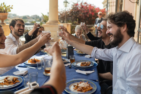 Catane : Cours de cuisine dans une villa historique en bord de merCours de cuisine en anglais