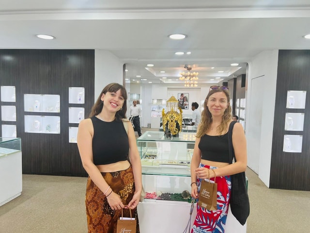 Kandy: Gem Museum Visit & Buying gallery reliable partner