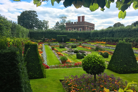 Hampton Court Palace Half-Day Trip from London with Tickets