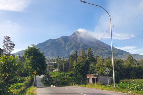 Yogyakarta: Borobudur, Merapi vulkaan, Prambanan dagtour