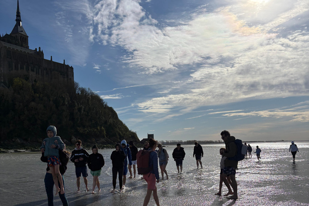 Baia di Mont Saint-Michel: passeggiata intorno al Mont e sabbie mobili