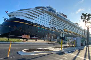 Einweg-Privattransfer zur Cruise Dream
