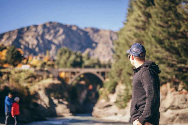 فيوردلاند وميلفورد ساوند: مغامرة المشي لمسافة 4 أيامFiordland &amp; Milford Sound: 4-Day Hiking Adventure