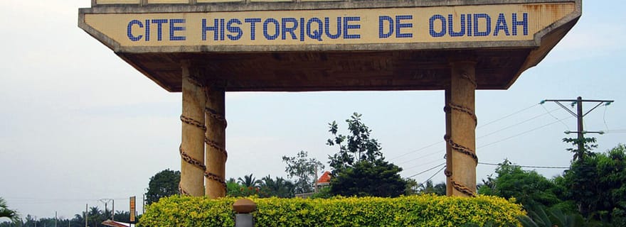 Au départ de Cotonou : immersion mémorielle et culturelle à Ouidah