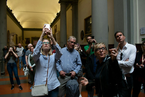 Firenze: Tour degli Uffizi e della Galleria dell&#039;Accademia con salto in trenoTour in italiano