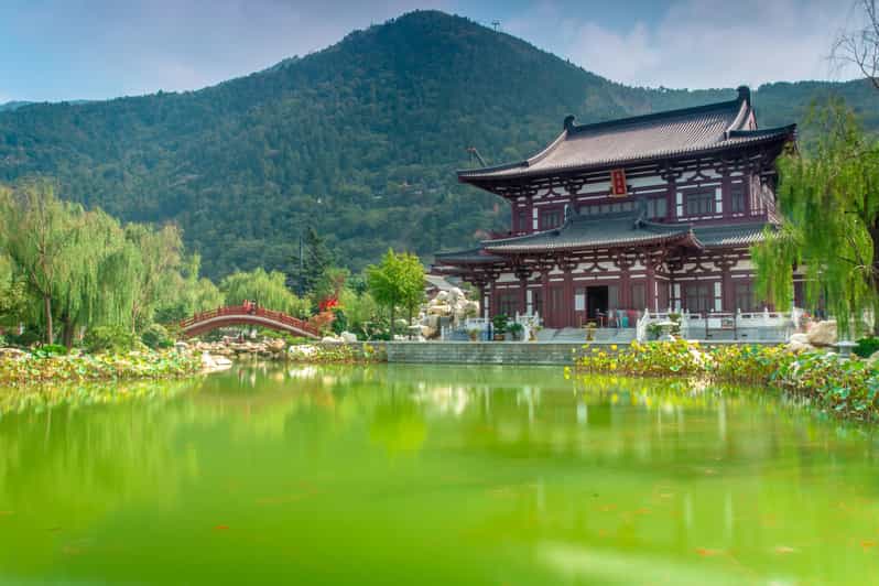 Xi'an Huaqing Hot Springs: Scenery, Culture & History Story