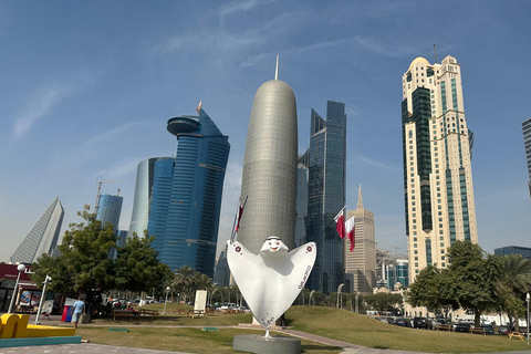 Doha : visite guidée de la ville avec balade en gondole au centre commercial Villaggio MallDoha : visite guidée de la ville en tramway avec balade en gondole au centre commercial