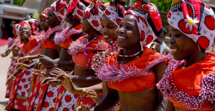 Nairobi National Park Karen Blixen Beads Center And Bomas Getyourguide 4090