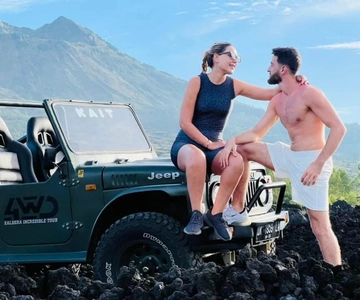 Ubud: Mount Batur Jeep Sunrise and Natural Hot Spring Tour