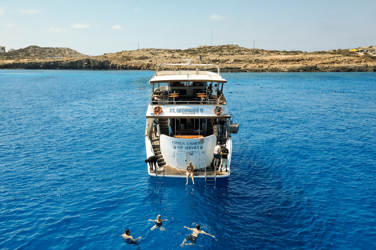 Protaras: WHITE NIGHT PARTY WITH FIREWORKS Adults only Protaras: WHITE NIGHT CRUISE | WITH RESORT TRANSFER