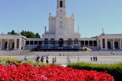 Von Lissabon: Private Autotour nach Fátima und Mira de Aires