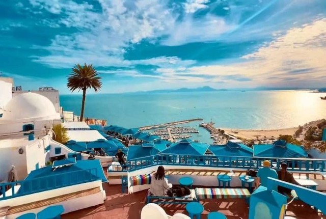 Visit Exploring Sidi Bou Said A Guided Tour from Dawn to Dusk in Túnez