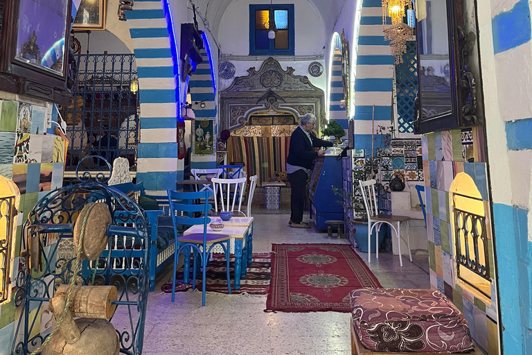 From Hammamet to Nabeul: History, Souks and Food Tasting From Hammamet to Nabeul: History, Souks, and Food Tasting