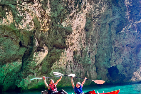 Cova dels Orguens: Exploração de cavernas com caiaque e snorkel