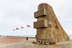 Paris: D-Day Landmarks und Mont Saint-Michel Guided Tour