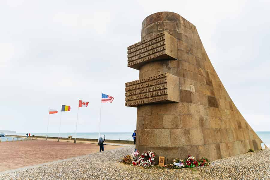 Paris: D-Day Landmarks und Mont Saint-Michel Guided Tour. Foto: GetYourGuide