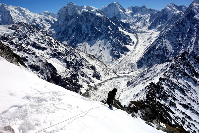 Nepal: 12 Days Yala Peak Beginner Climb with Safety Training