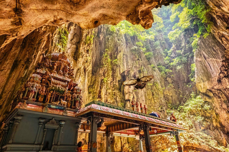 Kuala Lumpur: Batu Caves, Temples and Banana Leaf Rice Tour Shared Tour
