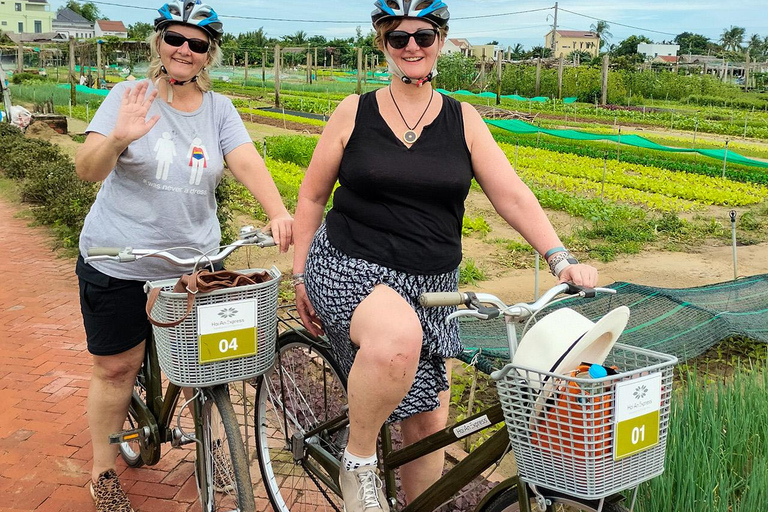 Da Hoi An: Tour di mezza giornata in bicicletta del villaggio vegetale di Tra QueGiro di gruppo