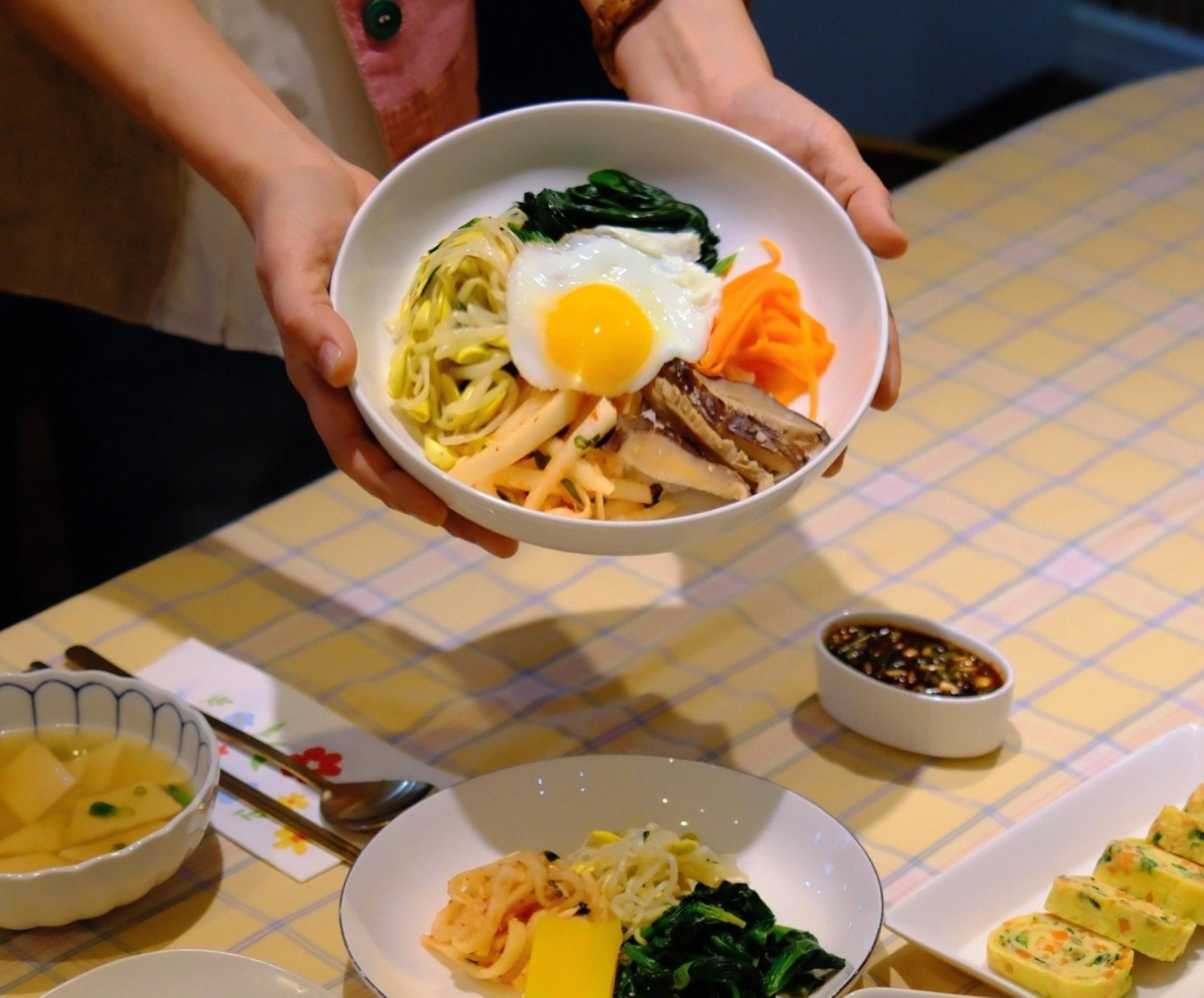 Gyeongju: Koreanischer Kochkurs – Bibimbap & Gimbap