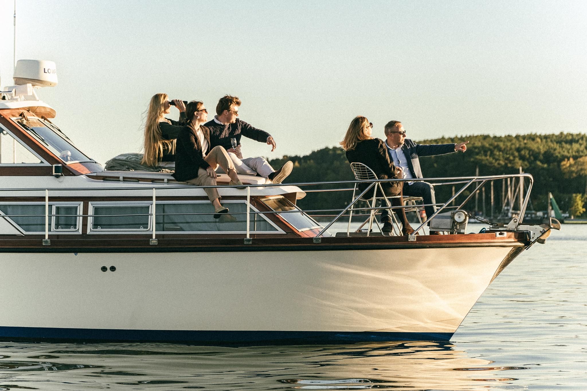Klaipeda: Stilvolle Yacht Tour durch das Kurische Haff und den Hafen