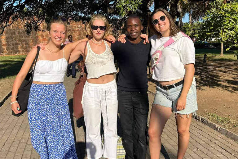 Maputo: Highlights Tour with Local Beer Tasting