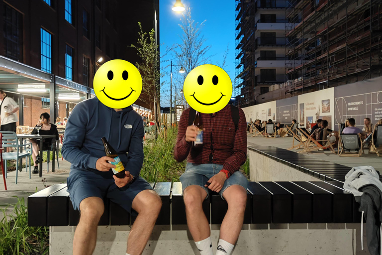 Gdańsk: Wrzeszcz and Shipyard District Private Bike Tour Golden Hour Ride – Gdańsk on evening mood Photo Stops