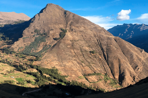 Sacred Valley Cusco: Chincheros, Maras, Moray, Ollantaytambo and Pisac.