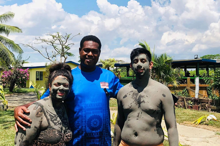 Nadi: Garden of Sleeping Giant & Sabeto Hot Springs Tour