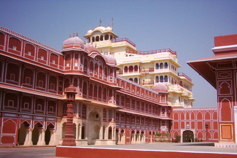 Agra: Private Same Day Jaipur Tour with Transfers & Lunch From Agra: Private Car & Guide for Tour (No Tickets & Lunch)