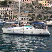 Von Salerno aus: Ganztägige Segelbootstour zur Amalfiküste mit Mittagessen
