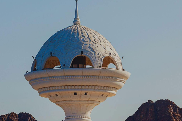 Hidden Muscat: Private Cultural Journey, Local Stories&Spots