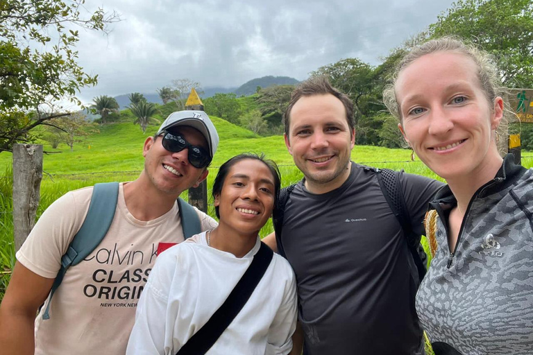 Santa Marta : excursion dans la sierra à la communauté indigène kogui (ULDEZHAXA)Santa Marta : Visite de la communauté indigène Kogui dans les hauts plateaux (ULDEZHAXA)