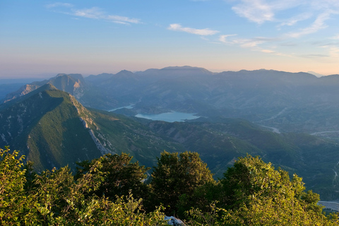 Tirana : Randonnée au lac Bovilla et à la montagne Gamti