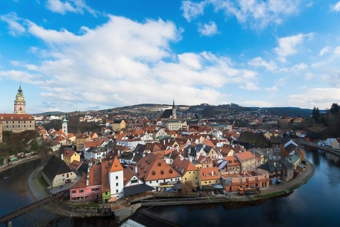 Český Krumlov: 1 día desde Praga con almuerzo en una tabernaTour en inglés