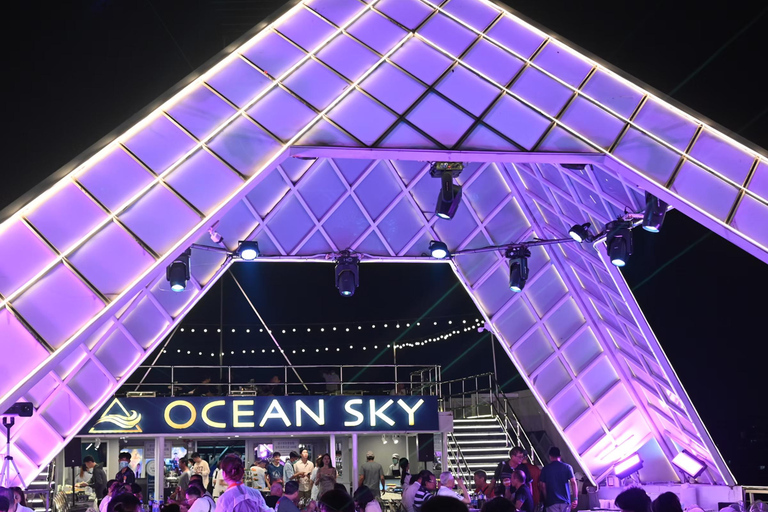 Pattaya Ocean Sky i Oriental Princess｜Kolacja w formie bufetu + odbiórStandard Ocean Sky Cruise Seat｜Free Hotel Pickup &amp; Drop-off